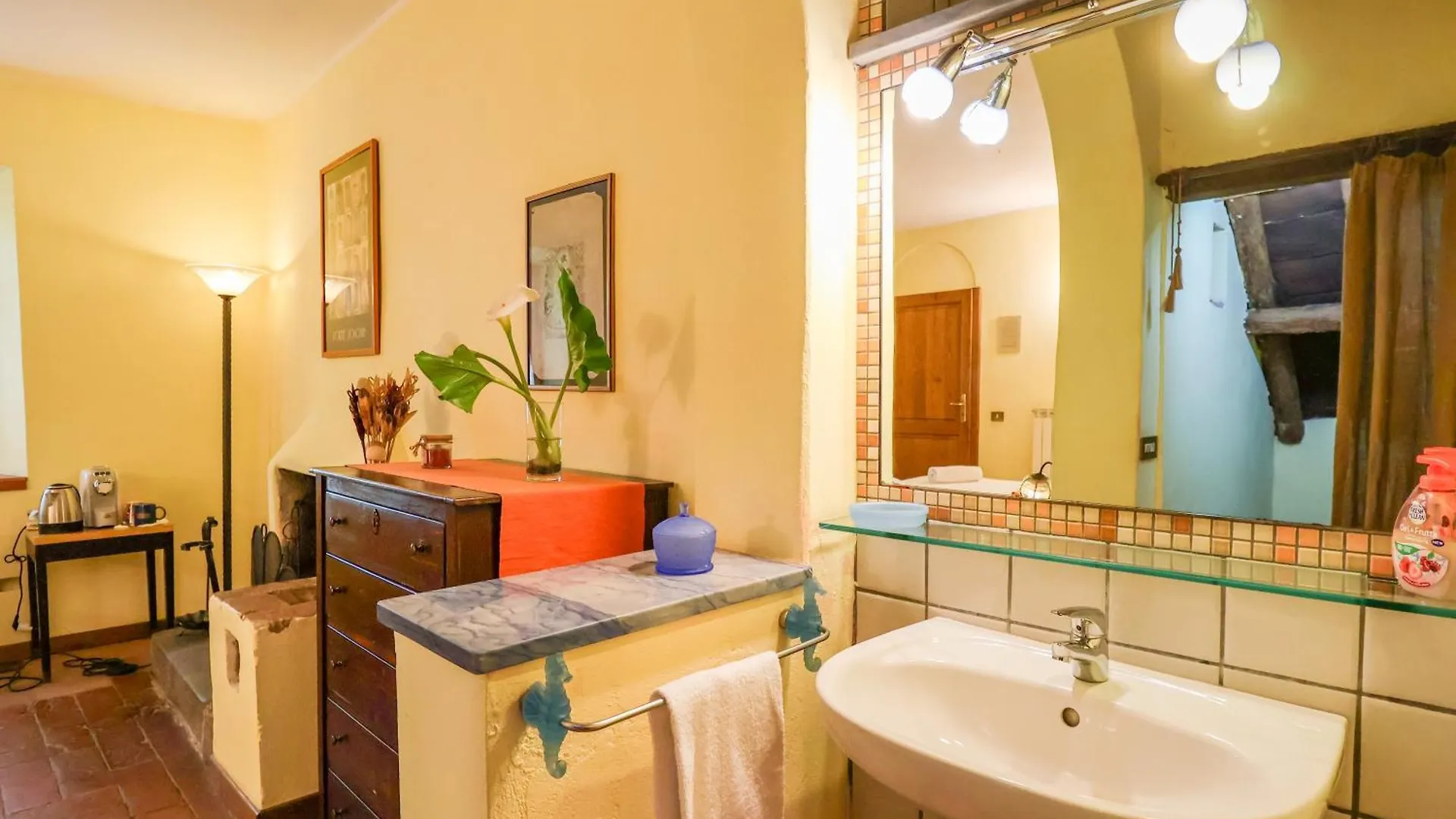 Tuscan Farmhouse In The Countryside Serravalle Pistoiese